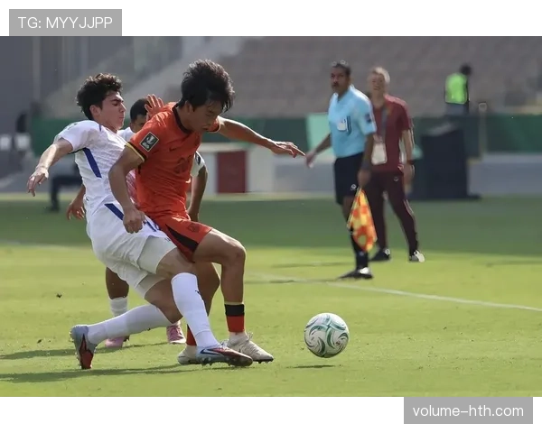 越南国家队历史性挺进亚洲杯八强，创造队史新辉煌