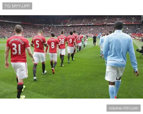 阿森纳争冠屡屡掉链子现象，当前阶段表现波动对赛季走势形成制约